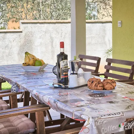 Villa House Valnessa In Medulin, Istria By Istrabook Medulin