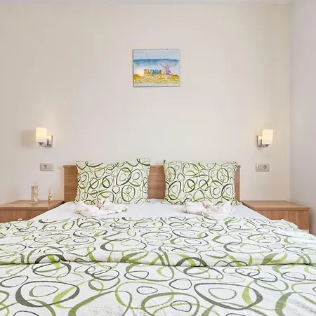 Villa House Valnessa In Medulin, Istria By Istrabook